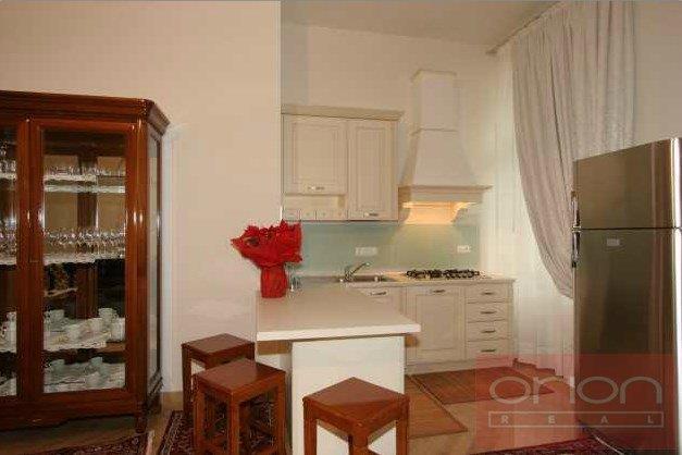 Pronájem bytu s balkonem: Praha 2 - Vinohrady, Italská