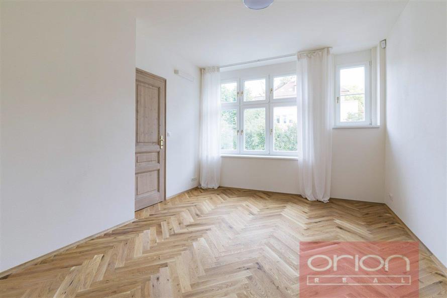 3 091119_9a9a8105.jpg