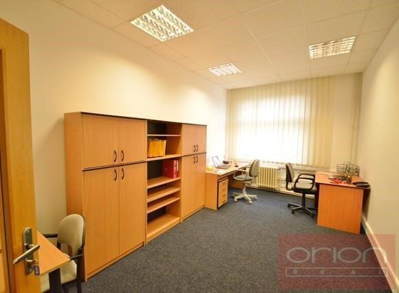 Office spaces for rent: Praha 7- Holešovice, Jablonského