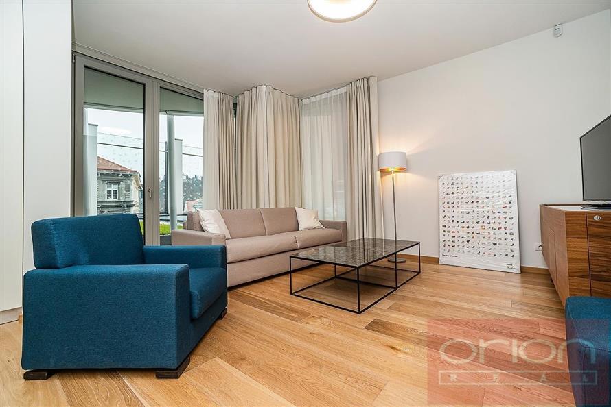 Furnished studio apartment with terrace for rent: Praha 5 - Smíchov, Holečkova