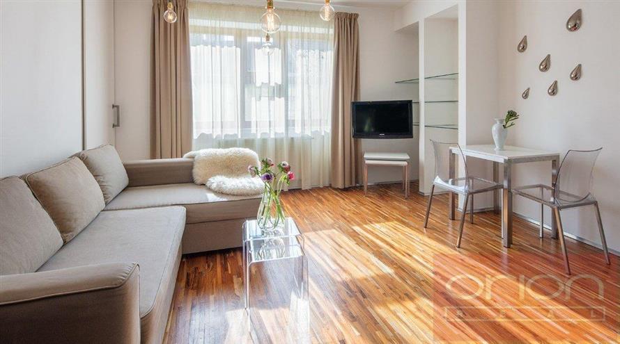 Apartment for rent: Praha 5- Smíchov, Holečkova