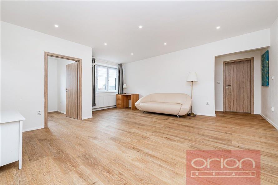 Two bedroom apartment for rent: Praha 2 - Vinohrady, Slavíkova