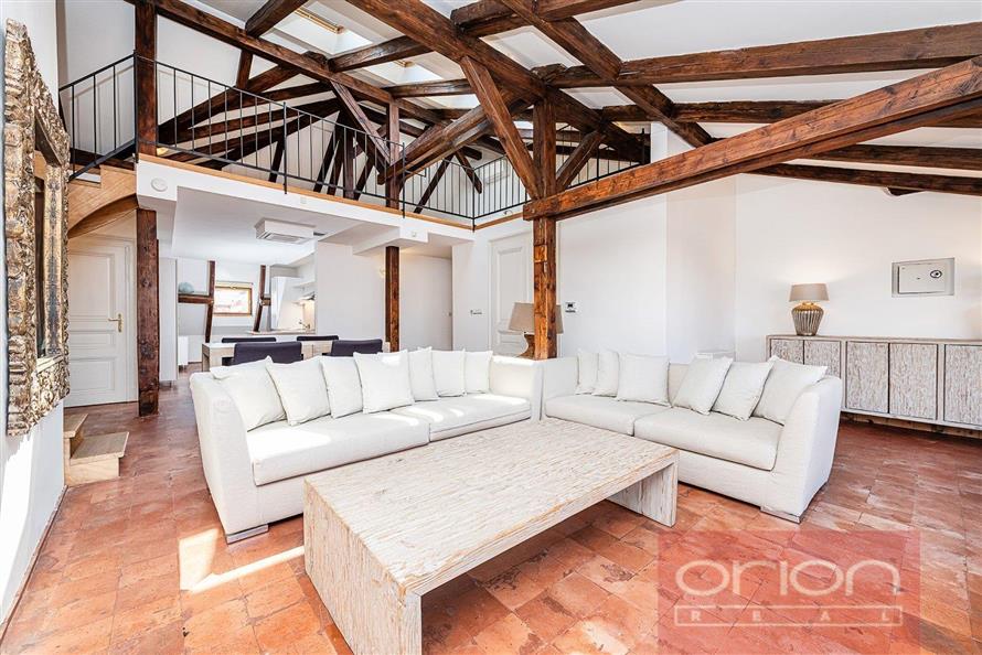 Luxury  uplex apartment with terrace for rent: Prague 2 - Vinohrady, Ibsenova