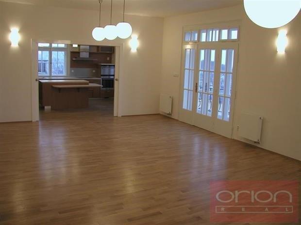 Luxury duplex apartment with terrace for rent: Prague 5 - Košíře, Na Šmukýřce