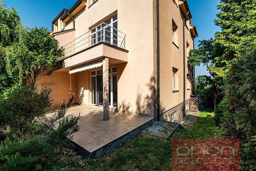 Family house with garden for rent: Na Závěji, Praha 6 - Nebušice
